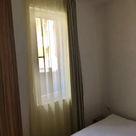 Romance Marine Słoneczny Brzeg